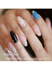 大人可愛いドットデザイン