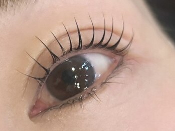 エーティービービューティルーム(A.T.B beauty room)の写真/＼SNSのトレンドデザインも可能◎／理想の束感は、写真映りUP♪マツエク/まつげパーマでいつでもかわいく♪