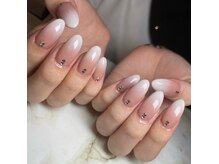 カサネネイル(KASANE NAIL)の雰囲気（    肌馴染みベース×柔らかなホワイトグラデ）