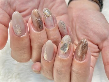 ララネイル(LaLa NAIL)/定額8,500円