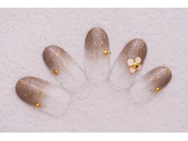 シンプルネイル　大人ネイル