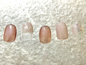 《Simple Nails》