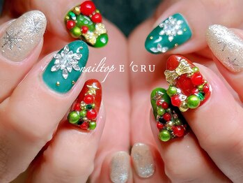 ネイルトップエクル(nail top E CRU)/雪の結晶ビジュー