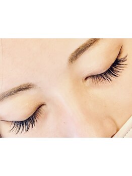 ボリュームのある目元にしたい