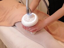 クレール アオヤマ(CLAIRE AOYAMA)/エンダモロジーでムクミ解消！