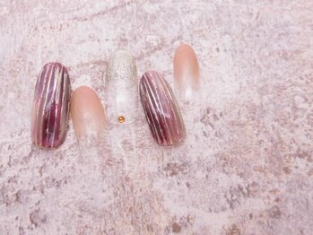 アンベリール 横浜店(Embellir)/(2002)ニュアンスネイル