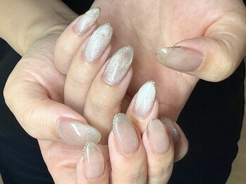 ヌル ネイル 堀江(NURU NAIL HORIE)/大人マグネットスキニーフレンチ