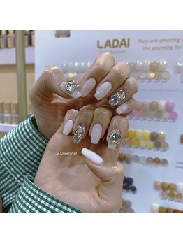 エムクイン(M.Queen)/