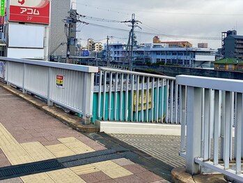 ペリカン(PELICAN)/《道案内》スロープを右に♪