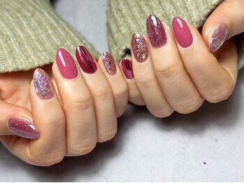 ネイルサロン ビエン(Nail salon BIEN)の写真/シンプルデザインでも個性的に!!オフ込定額ネイルをご予算に合わせてご用意☆丁寧な施術でリピーター多数!!