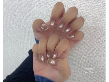 ベージュマグネットネイル