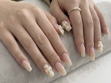 ネイルソファ 木津(nail sofa)/