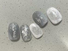アイネイルズ 池袋店(I-nails)/ホワイトシルバーネイル
