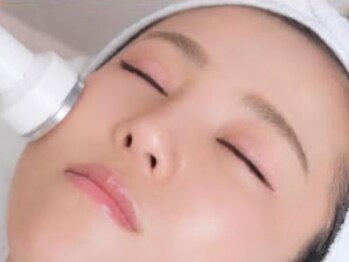 スズ(SUZU)の写真/根本的に肌質改善◎老廃物を促進◎小顔効果も♪お客様のお肌を見極め、しっかり結果を出させて致きます＊