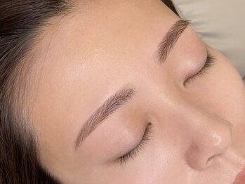 ピース(piece)/眉スタイリング