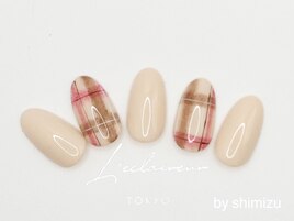 店頭デザイン　担当清水