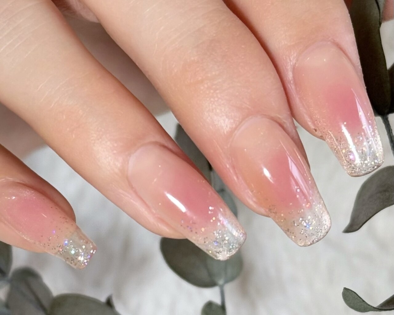 グロスネイル(gloss nail)｜ホットペッパービューティー