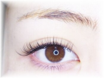 セレビアイ 立川店/太さ0.15ミリのエクステ装着例