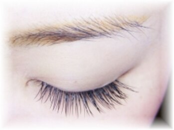 セレビアイ 立川店/太さ0.15ミリのエクステ装着例