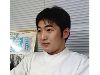 MKカイロプラクティック/副院長