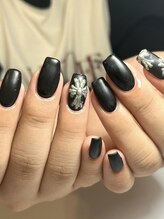 ウズ(UZU)/クロムネイル