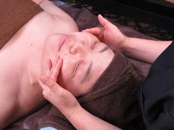 チュラ/リンパマッサージ/肩こり/所沢