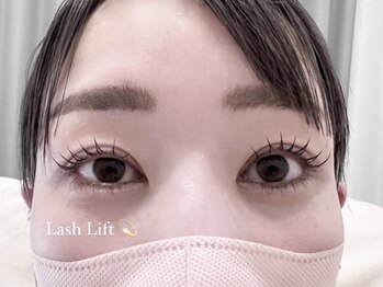 アンフルール ミー(Un Fleur mee)/ラッシュリフト