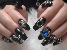 ゴテゴテブラック　新規8500円