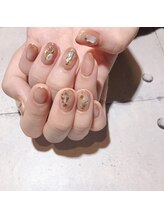 アティックネイルアトリエ(attic nail atelier)/シェルビジューネイル★