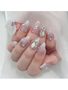 ラビィ イオンモール成田店(Raviy)/お姫様ネイル