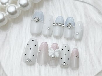 フローレスネイル 新宿店(FlawlessNail)の写真/デートやウェディング、イベント前にオススメのモテ可愛デザイン多数☆指先から、もっと女子力UP♪