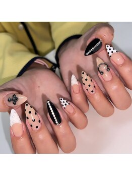 アモ(Amo)/秋ネイル