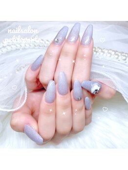 プティポルト(petite porte)/大人可愛い艶ラメパープルネイル