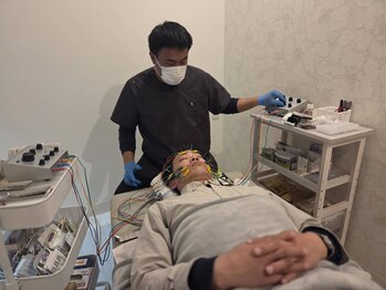 ハル鍼灸接骨院(HAL鍼灸接骨院)/美容鍼施術