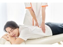 カラダファクトリー イオンモール多摩平の森店の雰囲気（お辛い箇所を重点的にほぐしていきます！）