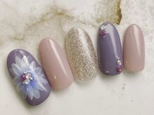 アミネイルズ(AmiNails)/手書きお花ネイル♪