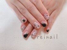 レイネイル(Reinail)/モノクロ花