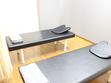 ウィズ鍼灸整骨院 十三院(with.鍼灸整骨院)/施術室(2F)