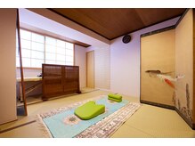 ははとこ均整院の雰囲気（万が一腰の弱い方はベッドより快適にマット使用で快適に施術）