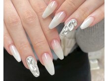 ネイルマフィア 新宿(NAIL MAFIA)/うめつくしでキラキラ上品♪