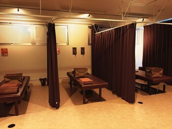 グイット 東戸塚東口店(Goo-it!)/清潔感のある半個室施術ルーム