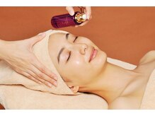 ★ポイント★『水分補給（ABA浸透保水）』でうるおいを驚きのサンドイッチ！