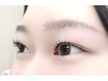 メイクプラスネイル ヴィヴィッド(MAKE+NAIL vivid)/自然な仕上がりまつげパーマ♪