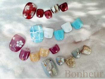 ボヌール(Bonheur)の写真/[茶屋町]FOOTケア+FOOTジェルが超お得♪FOOTジェルネイルオプション+¥2500から!!足元徹底的にキレイ!!
