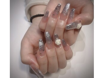 クリスタルネイルサロン(Crystal Nail)/キラキラネイル