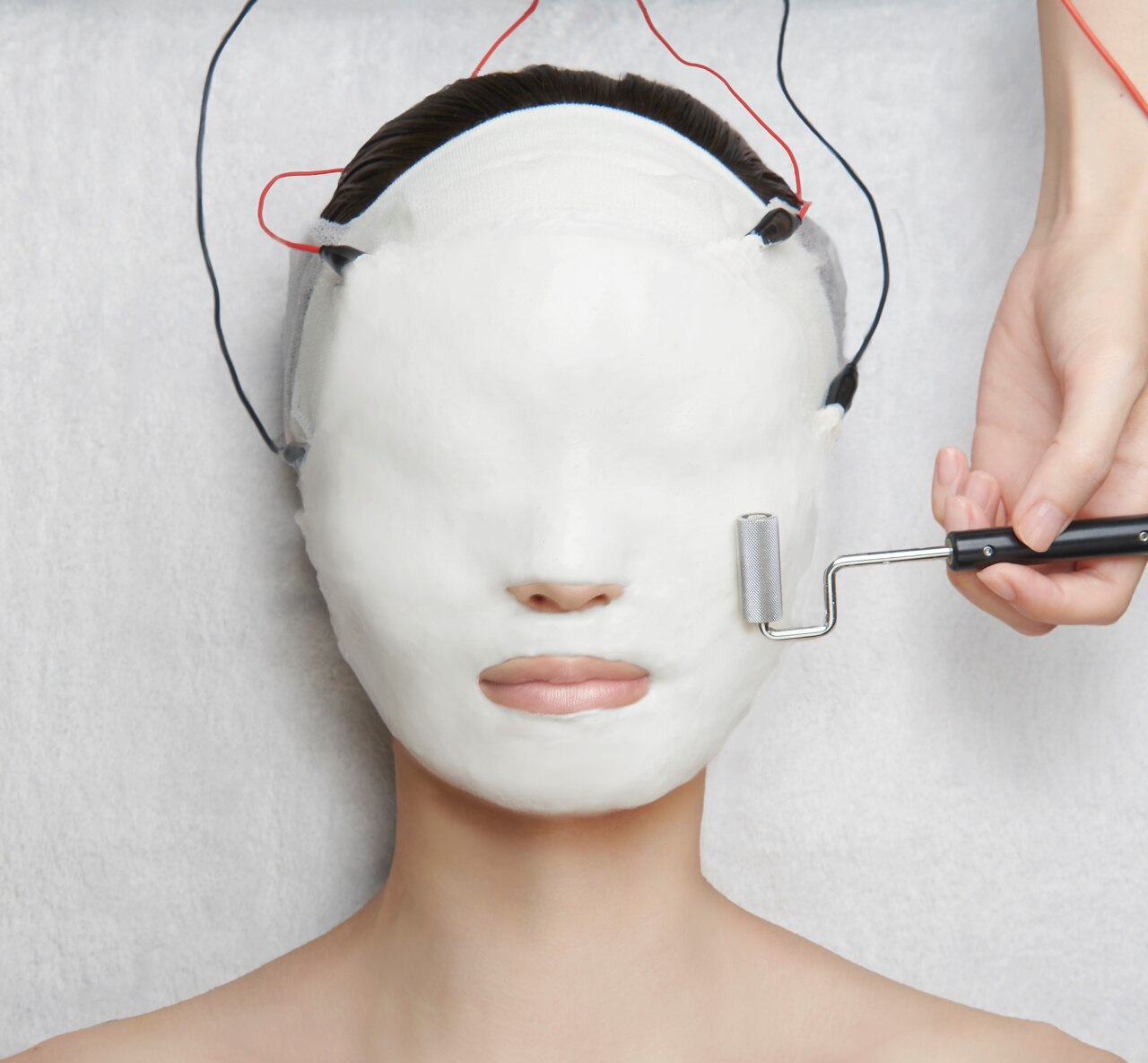 迷ったらコレ【シミ/くすみ/ニキビケア】ビタミンA (レチノール)+Cイオン導入