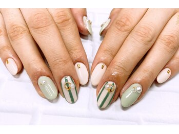 アキレイ(AKILEY)/ストライプネイル