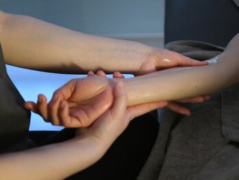 リラスフェーン(Lira Sphen)/~アロマケア施術風景~