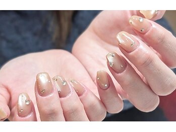 オハナ(OHANA)の写真/≪初回オフ無料！≫ワンカラーorラメグラ¥4100/フレンチ・ミラー・マグネットネイル◆シンプル定額¥4900♪