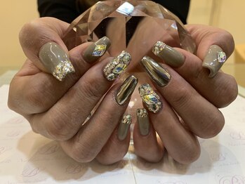 エスフィーネイルサロン ブリーユ(Esfy nailsalon Brille)/キラキラネイル
